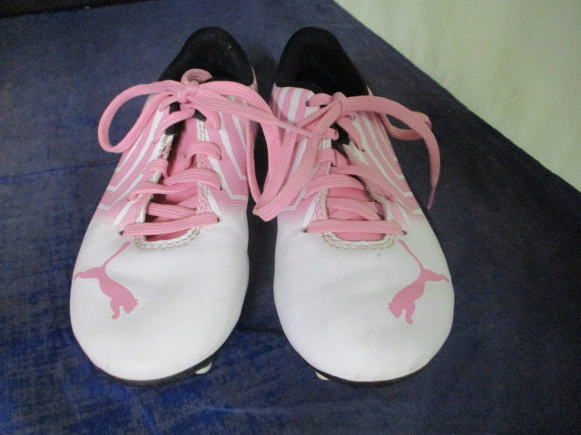 Load image into Gallery viewer, Used Puma Soccer Cleats Kids Size 13
