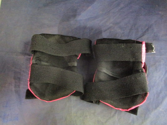 Used Wipeout Elbow Pads Youth Size Medium