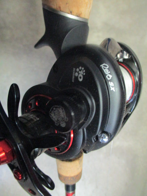 Load image into Gallery viewer, Used Bass Pro Shop Bionic Blade Rod w/ Abu Garcia Revo SX Reel w/ Weight
