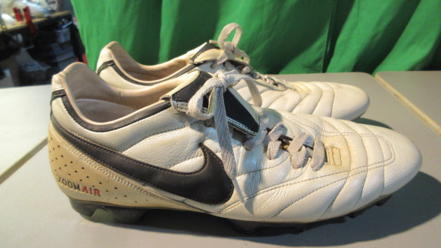 Load image into Gallery viewer, Used Nike Zoom Air Soccer Cleats Size 12 Men&#39;s
