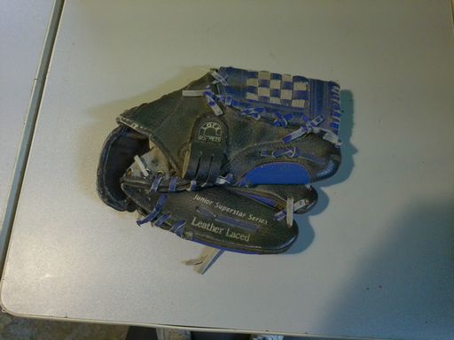 Load image into Gallery viewer, Used MacGregor T-Ball Junior Superstar Series Size 10&quot; Baseball Glove
