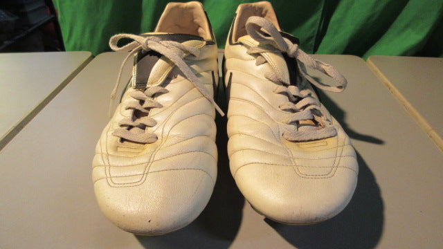 Load image into Gallery viewer, Used Nike Zoom Air Soccer Cleats Size 12 Men&#39;s
