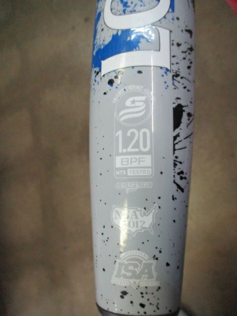 Load image into Gallery viewer, Used 2023  Louisville Slugger Pass Em Out 34&quot; (-9) Slowpitch Composite Bat
