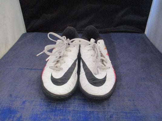 Used Nike Hypervenom Soccer Cleats Youth Size 3.5