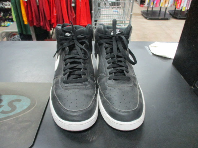 Load image into Gallery viewer, Used Nike Jordan 1 Mids Court Vision Size 11 Basketball Shoes
