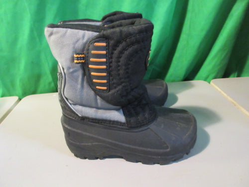 Used C9 Snow Boots Size 10 Kids