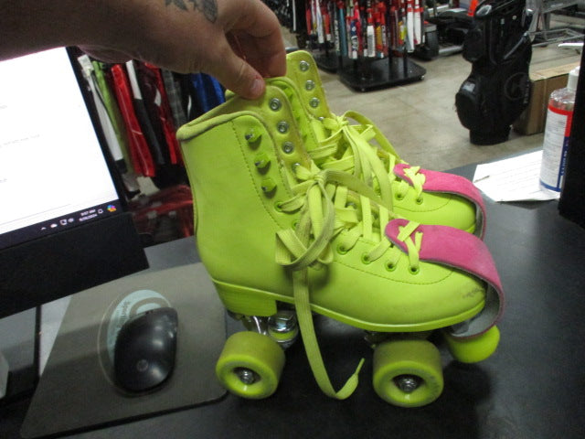 Load image into Gallery viewer, Used Impala Womens Roller Skates Size 5
