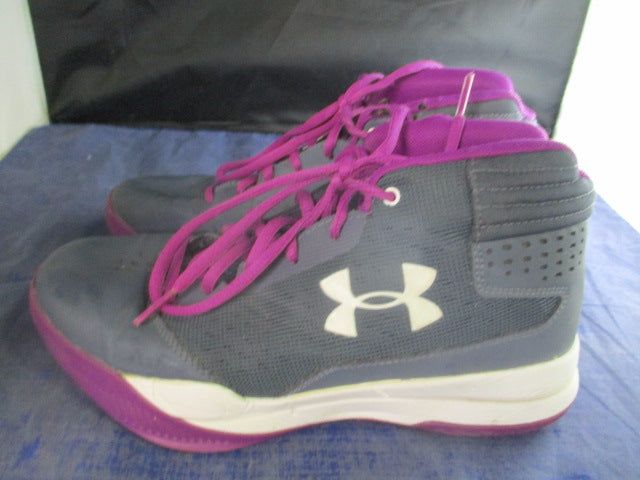 Load image into Gallery viewer, Used Under Armour Basketball Shoes Size 6
