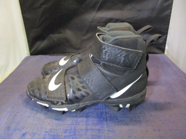 Load image into Gallery viewer, Used Nike Force Savage 2 Shark Cleats Youth Size 5.5 - wear on strap
