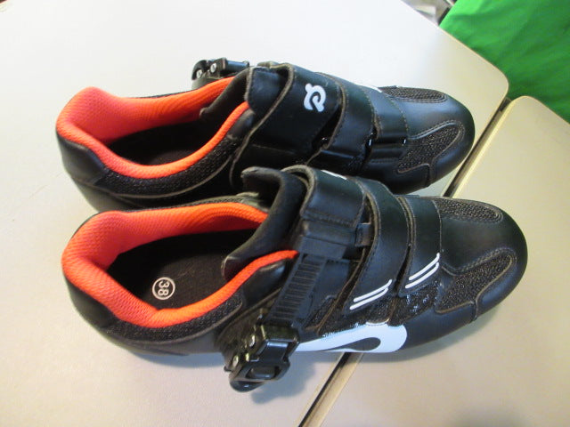 Load image into Gallery viewer, Used Peloton Cycling Shoes Size 38
