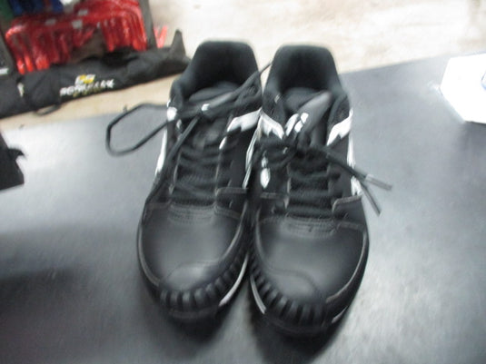 Used Ringor Flite Turf Cleats Size 9.5 - Like New Condition