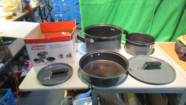 Load image into Gallery viewer, Used Coleman 6-Piece Family Cookset
