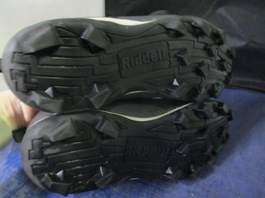 Used Riddell Cleats Size 7.5