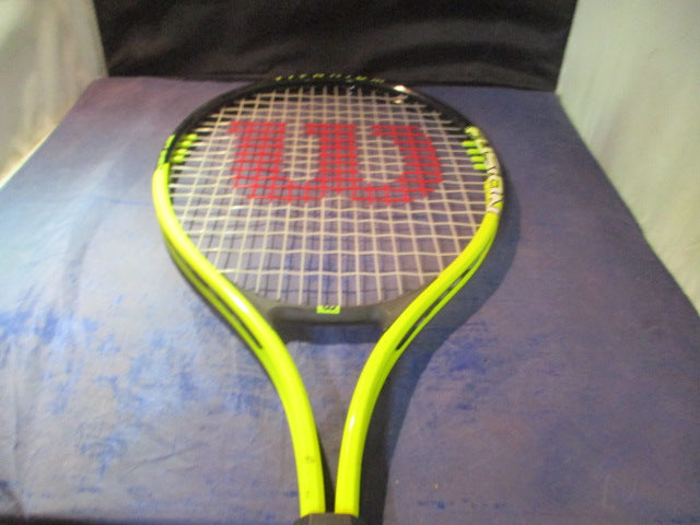 Load image into Gallery viewer, Used Wilson Fusion Soft Shock 3 27&quot; Tennis Racquet
