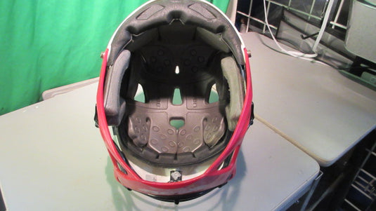 Used Cascade Pro7 Adult (Unknown Size) Lacrosse Helmet