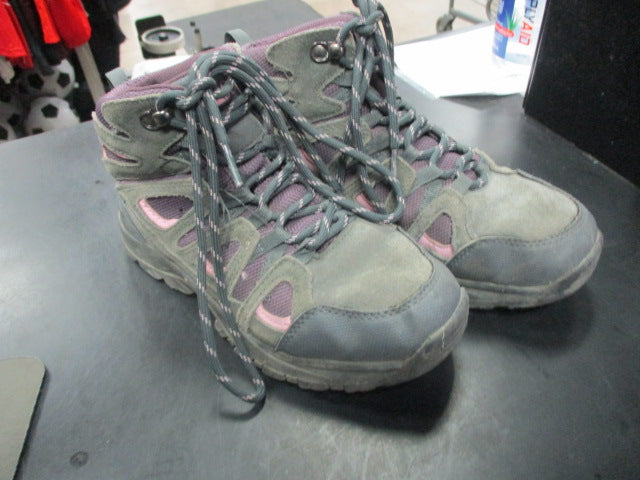 Load image into Gallery viewer, Used Denali Hiking Boots Size 4
