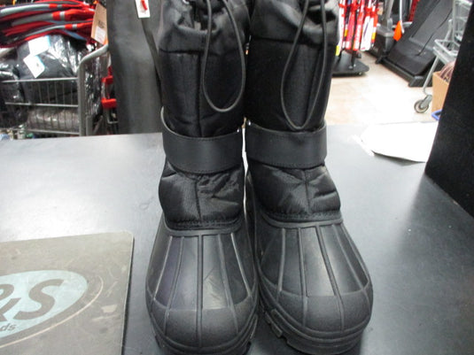 Used Ladies Size 9 Winter Boots