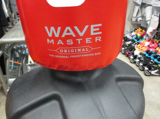 Used Century Wave Master Free Standing Bag