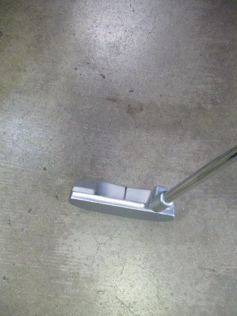 Used US Kids 30" Junior Putter