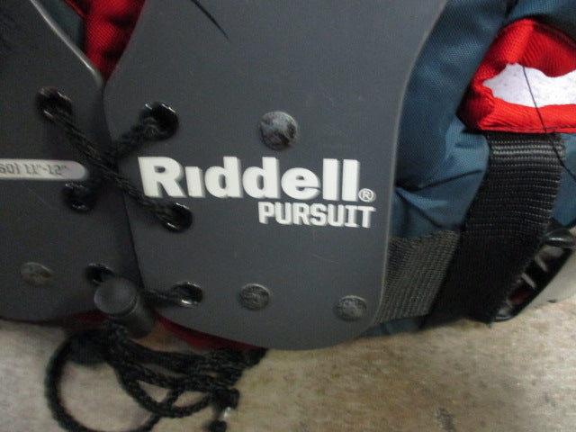 Load image into Gallery viewer, Used Riddell Pursuit Size Small 11&#39;&#39;-12&#39;&#39; Shoulder Pads
