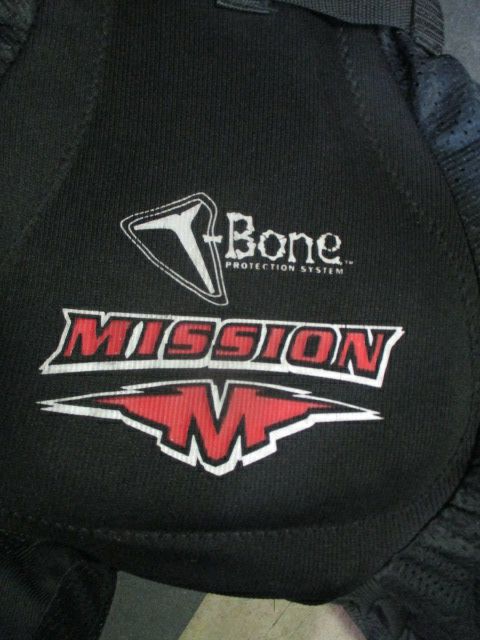 Load image into Gallery viewer, Used Mission Hockey Breezers Adult Size Large
