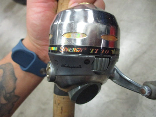 Used Synergy Shackespare Fishing Pole Combo