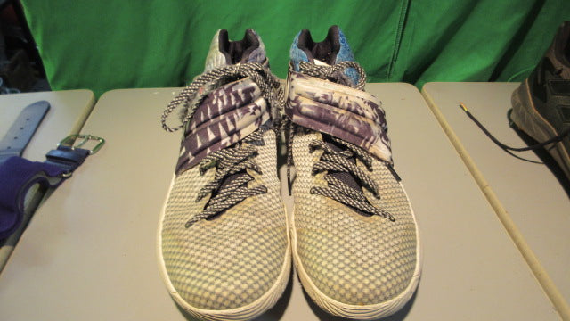 Load image into Gallery viewer, Used Nike Kyrie Irving J.B.Y Basketball Shoes Size 12 Men&#39;s
