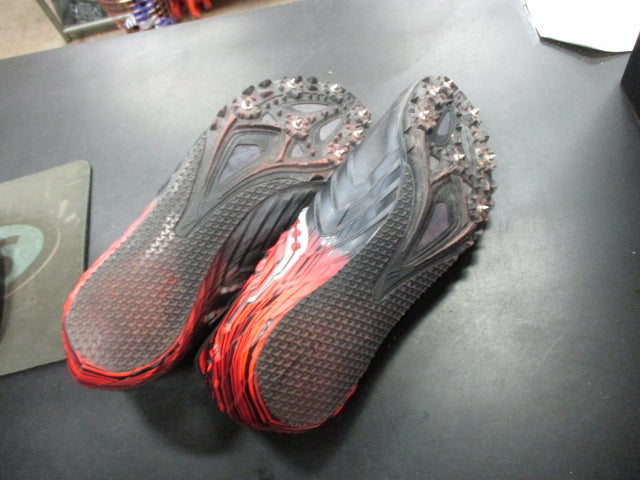 Load image into Gallery viewer, Used Saucony T&amp;F Track Spikes Size 11.5
