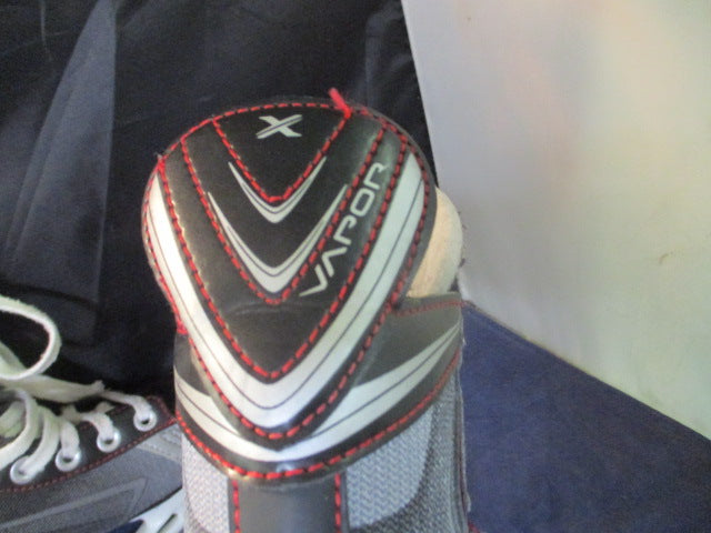 Load image into Gallery viewer, Used Bauer X30 Jr. Hockey Skates Size 12Y
