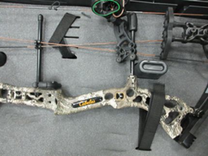 Used Cabelas Endure RH 36" Compound Bow w/ Box