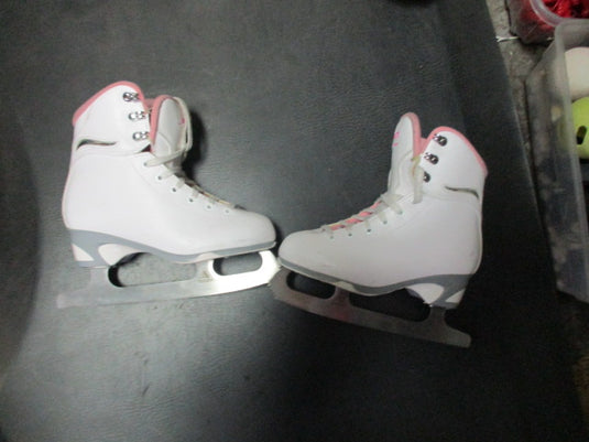 Used Jackson Ultima SoftSkate Mark I 81/3 Size 3 White Figure Skates