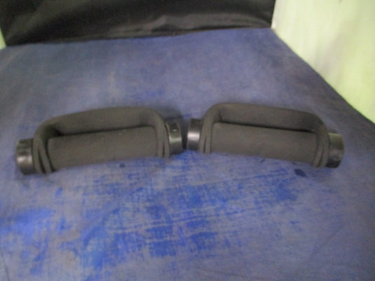 Used Heavy Hands 2.5lb Dumbbell Set