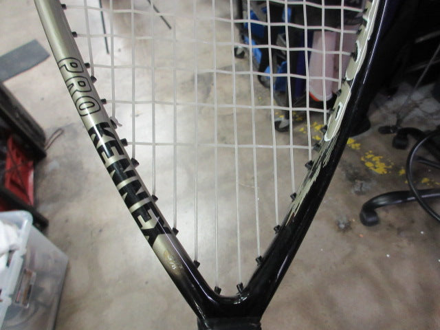 Load image into Gallery viewer, Used Pro Kennex 102 SQ-In Racquetball Racquet
