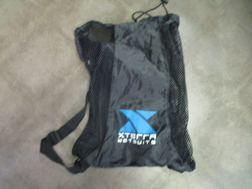 Used Xterra Wetsuits Mesh Drawstring Bag