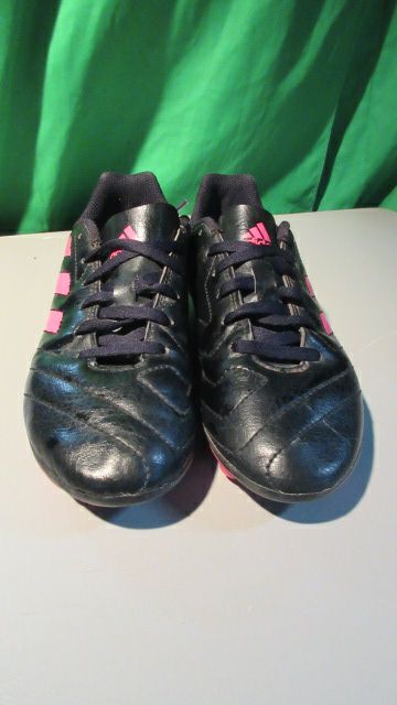 Load image into Gallery viewer, Used Adidas Goletto VII FG Youth Size: 3.5 Outdoor Soccer Cleat
