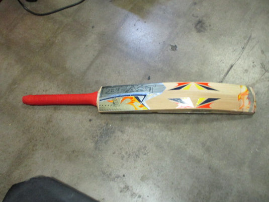 Used Angry Beast English Willow Fire Cricket Bat 2lb 12oz.