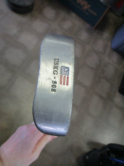 Load image into Gallery viewer, Used US Kids 30&quot; Junior Putter
