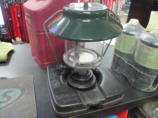 Load image into Gallery viewer, Used Coleman Lantern With Case
