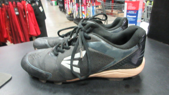 Load image into Gallery viewer, Used Easton Baseball Cleats Size 7
