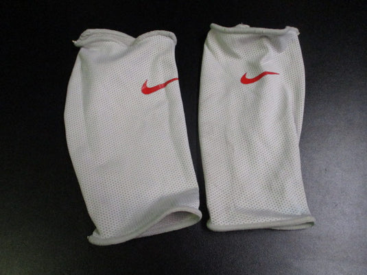 Used Nike Shin Guard Sleeves Size Large