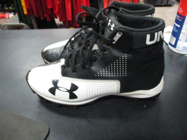 Load image into Gallery viewer, Used Under Armour Renegade Size Youth 3 Football Cleats
