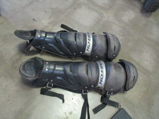 Used Easton Game Time Youth Catcher's Shin Guards Ages 9-12