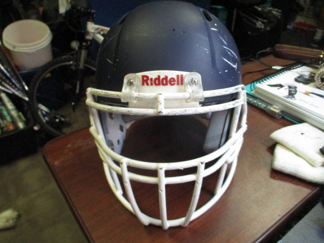 Load image into Gallery viewer, Used 2017 Riddell Navy Football Helmet Size Medium (Missing 1 Jaw Pad)
