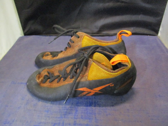 Used Reebok Climbing Shoes Adult Size 8.5