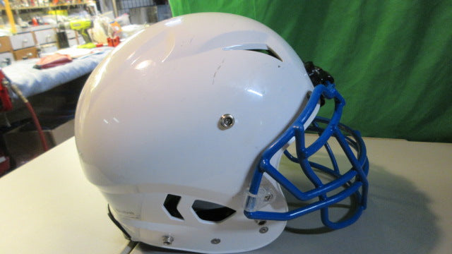 Load image into Gallery viewer, Used Schutt 2019 Youth Vengeance Football Helmet Size Large
