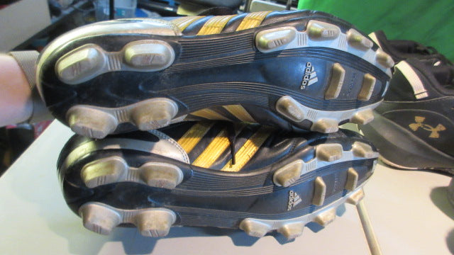 Load image into Gallery viewer, Used Adidas Acuna Soccer Cleats Size 10.5
