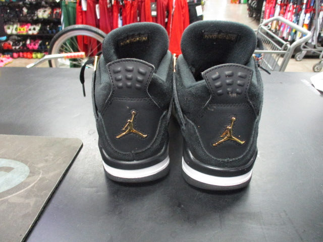 Load image into Gallery viewer, Used Jordan 4 Retro Royalty Size Youth 6 Basketball Shoes
