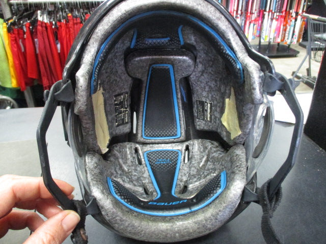 Load image into Gallery viewer, Used Bauer BHH7500 Youth Small Hockey Helmet - Patches
