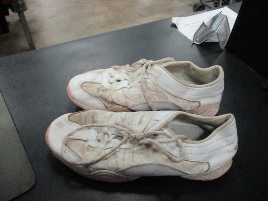 Used Nfinity Cheer Shoes Size 8.5 - Bottoms Are Red