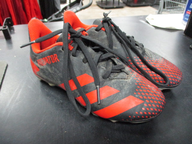 Load image into Gallery viewer, Used Adidas Predator Youth Outdoor Cleats Size 13K
